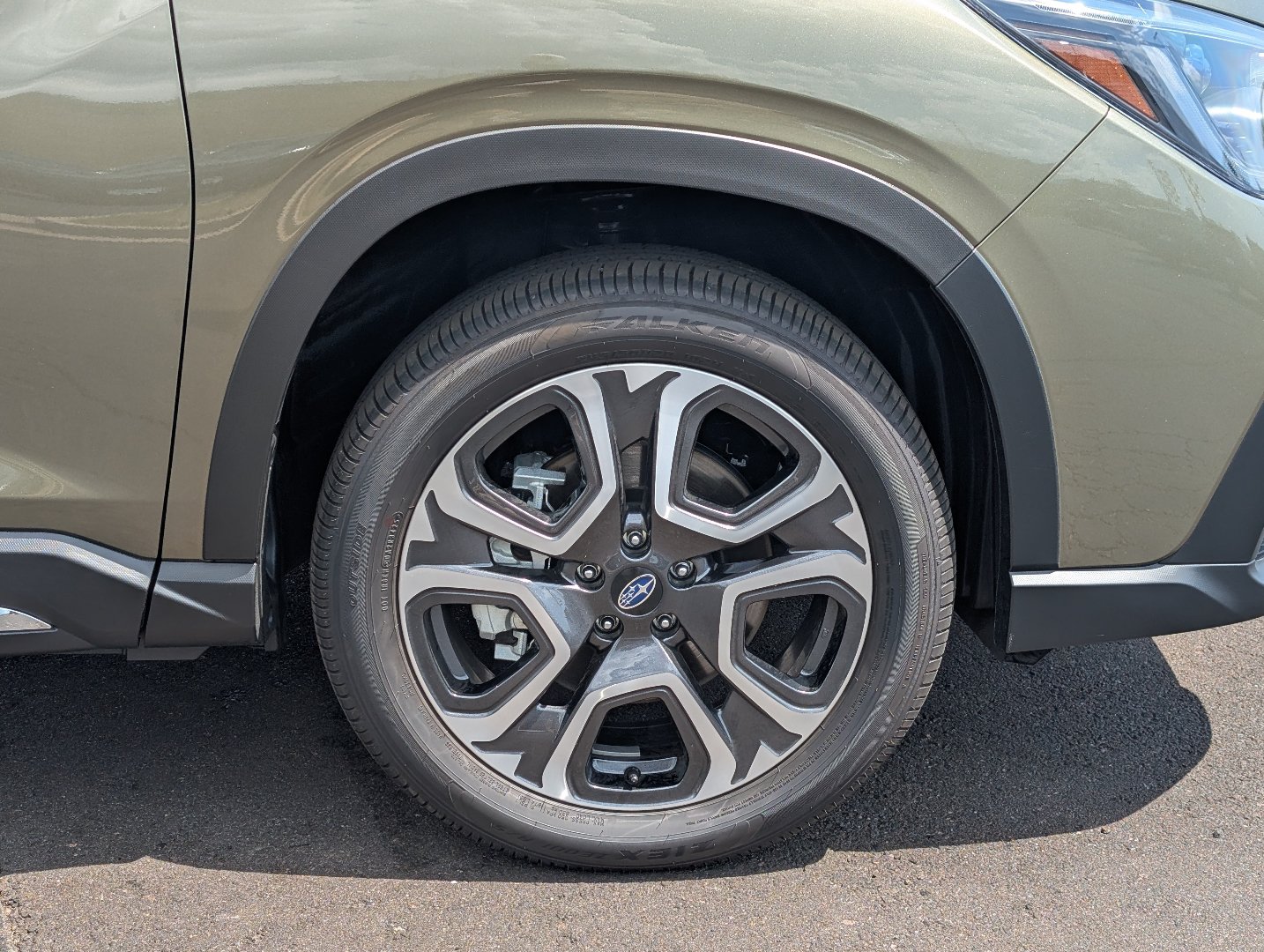 New 2026 Subaru Ascent Touring w/ Popular Package #2 AWD/4WD image 8