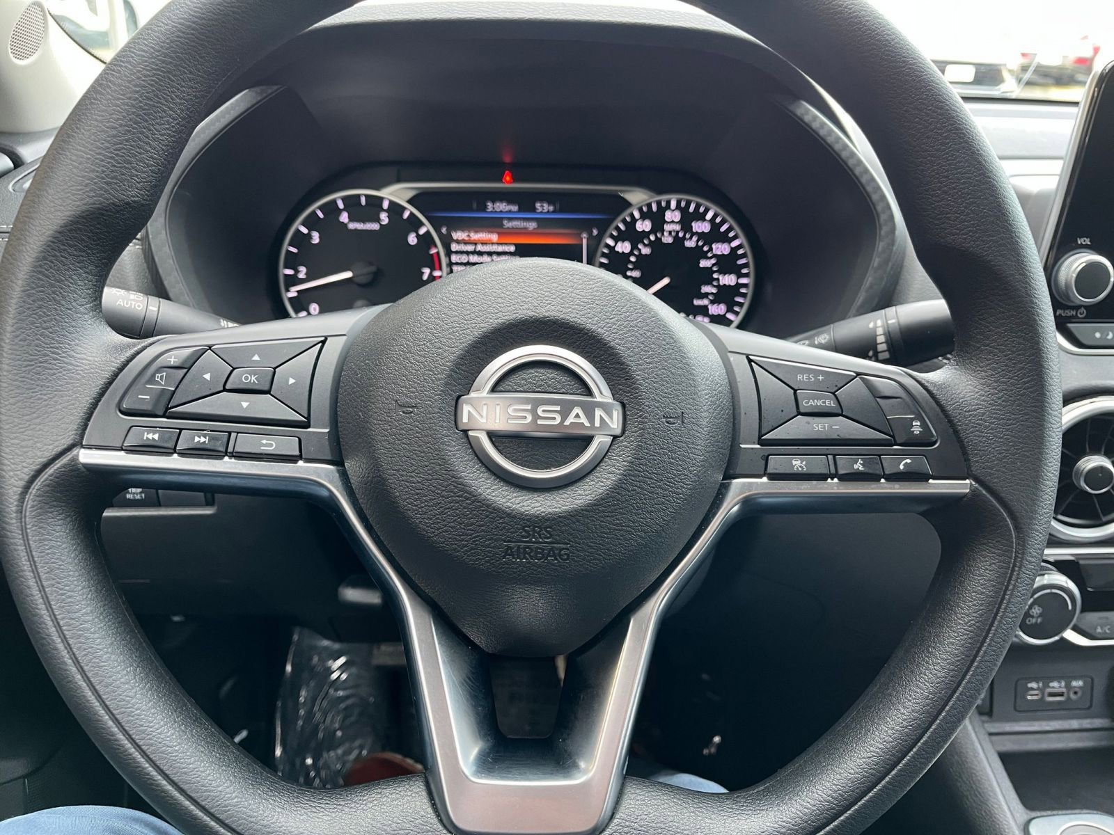 Used 2025 Nissan Sentra SV image 28