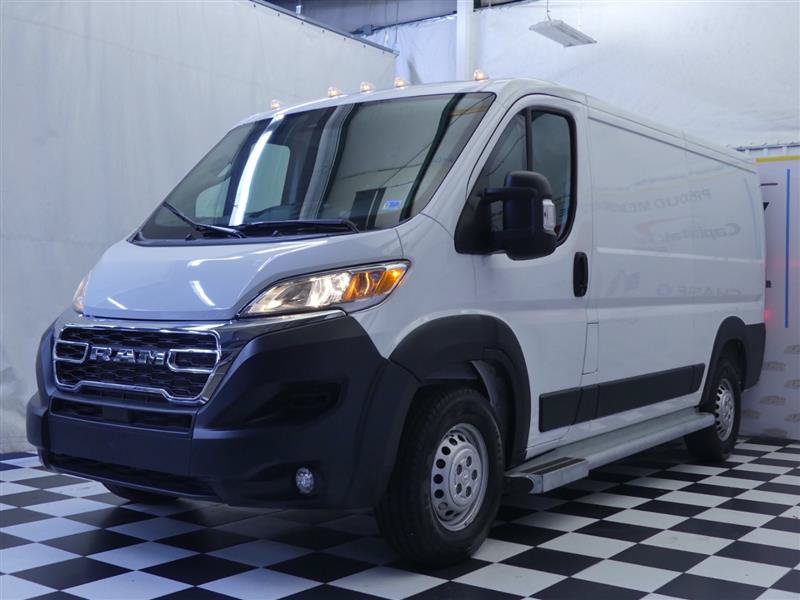 Used 2025 RAM ProMaster 2500 w/ U-Haul Equipment Group FWD image 5