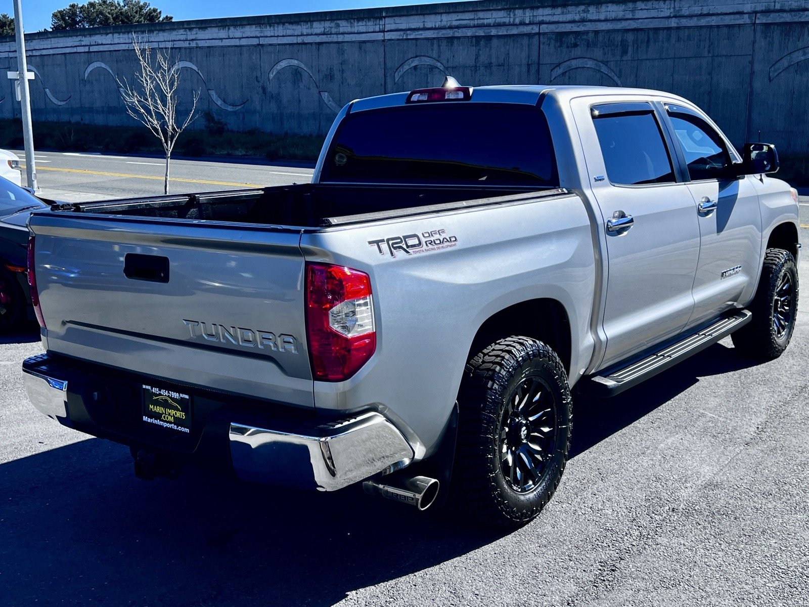 Used 2016 Toyota Tundra SR5 w/ SR5 Upgrade Package RWD image 6