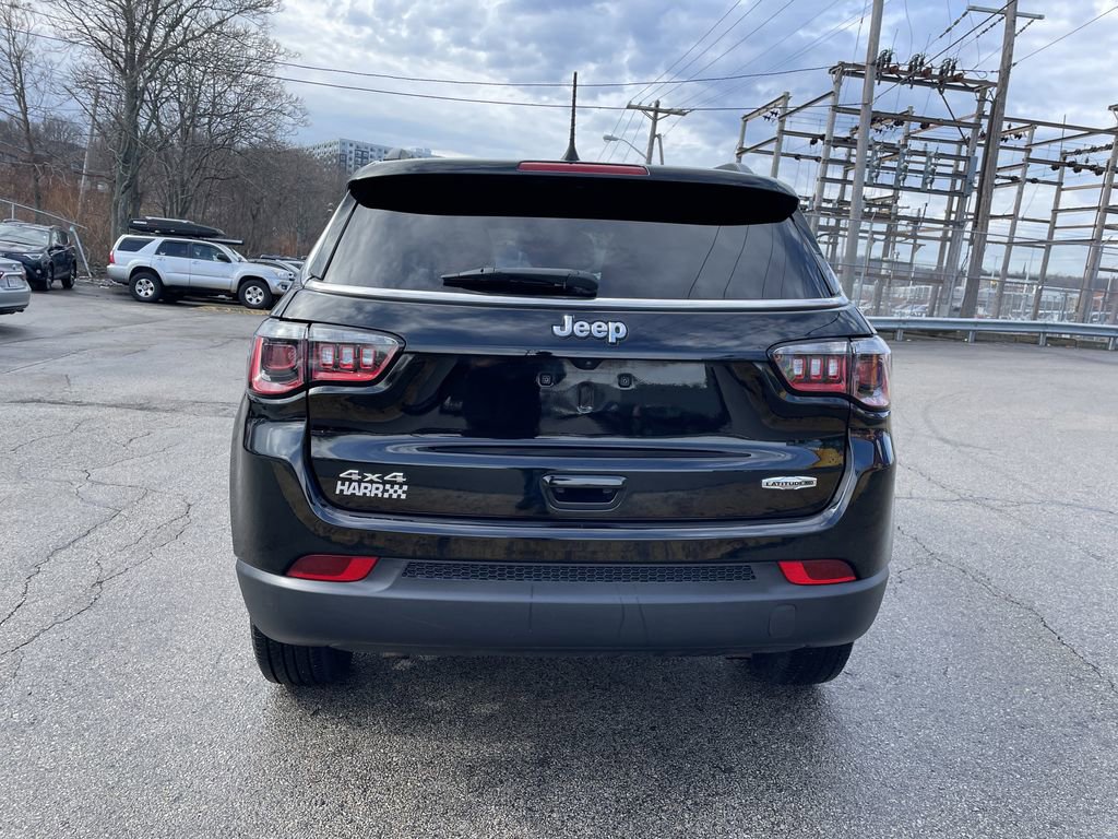Used 2023 Jeep Compass Latitude image 4