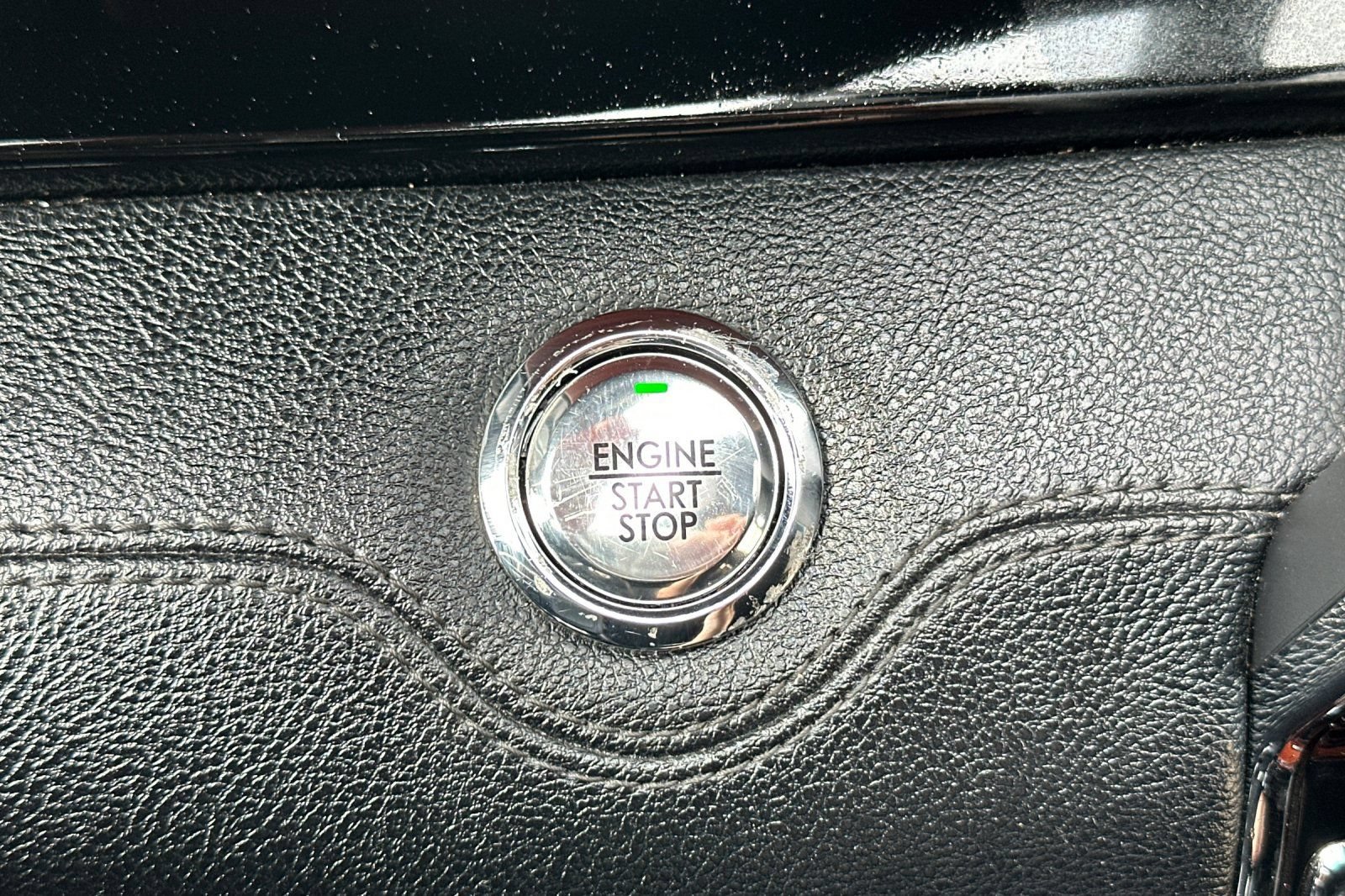 Used 2020 Lincoln Navigator Reserve RWD image 23