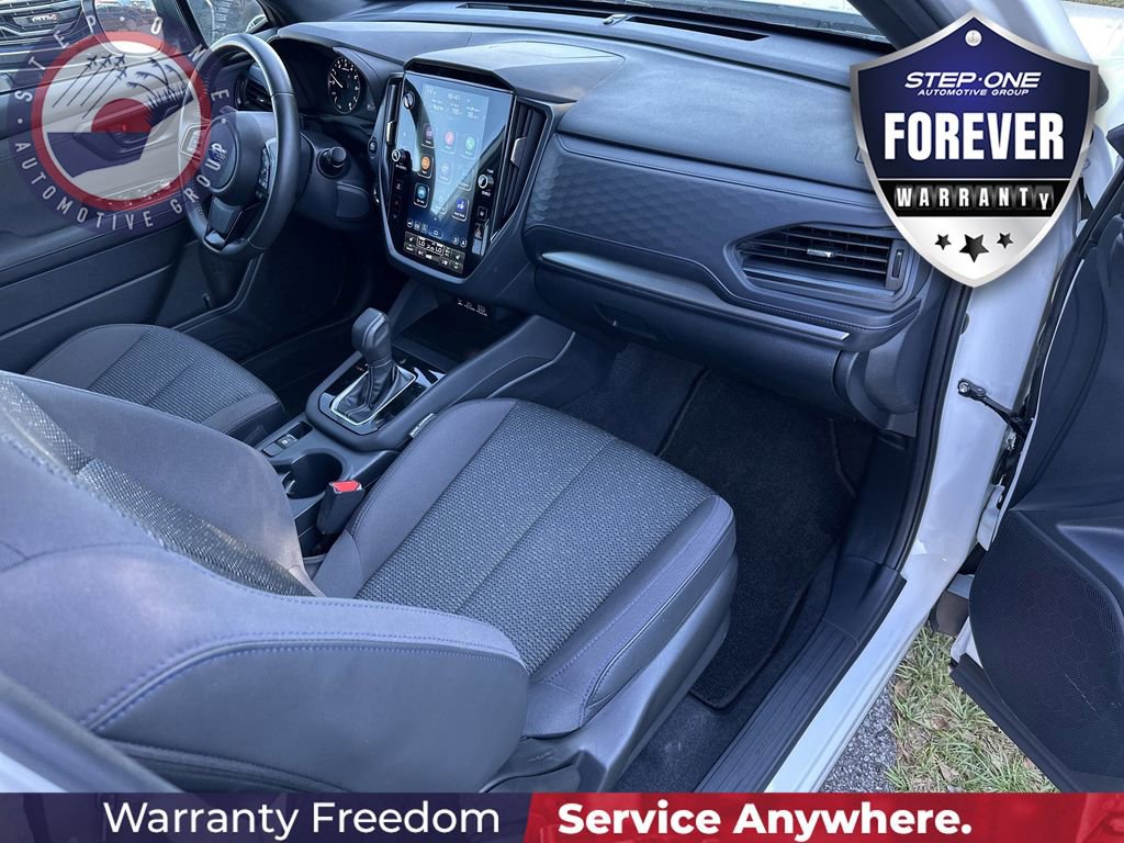 Used 2025 Subaru Forester Premium AWD/4WD image 36