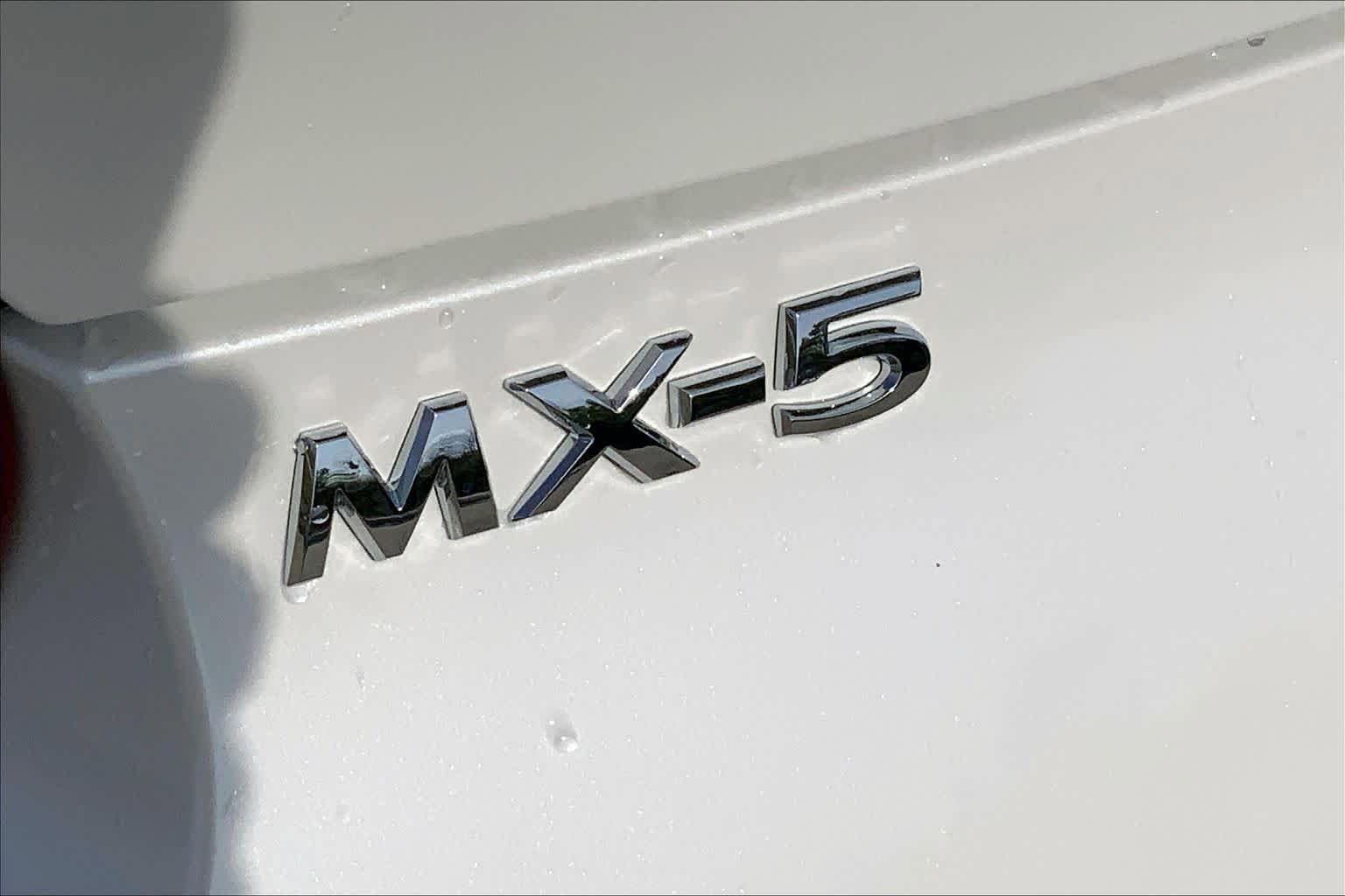 New 2026 MAZDA MX-5 Miata RF Grand Touring image 15