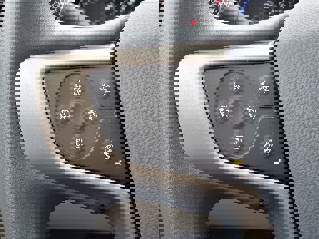 Used 2023 GMC Acadia Denali w/ Denali Technology Package image 30