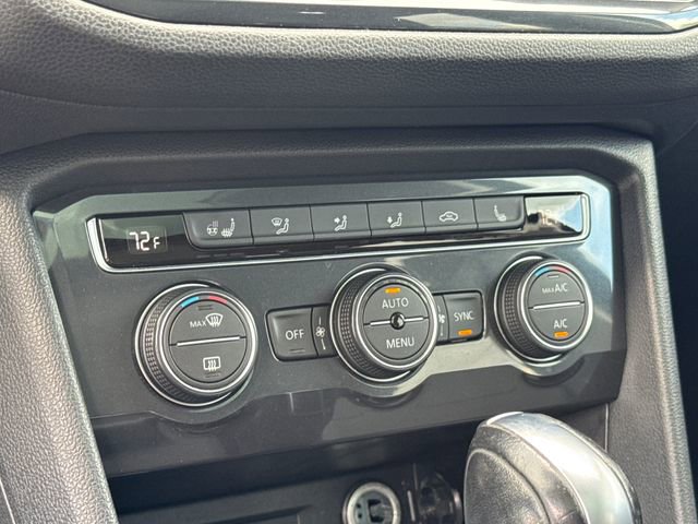 Used 2020 Volkswagen Tiguan SEL image 23
