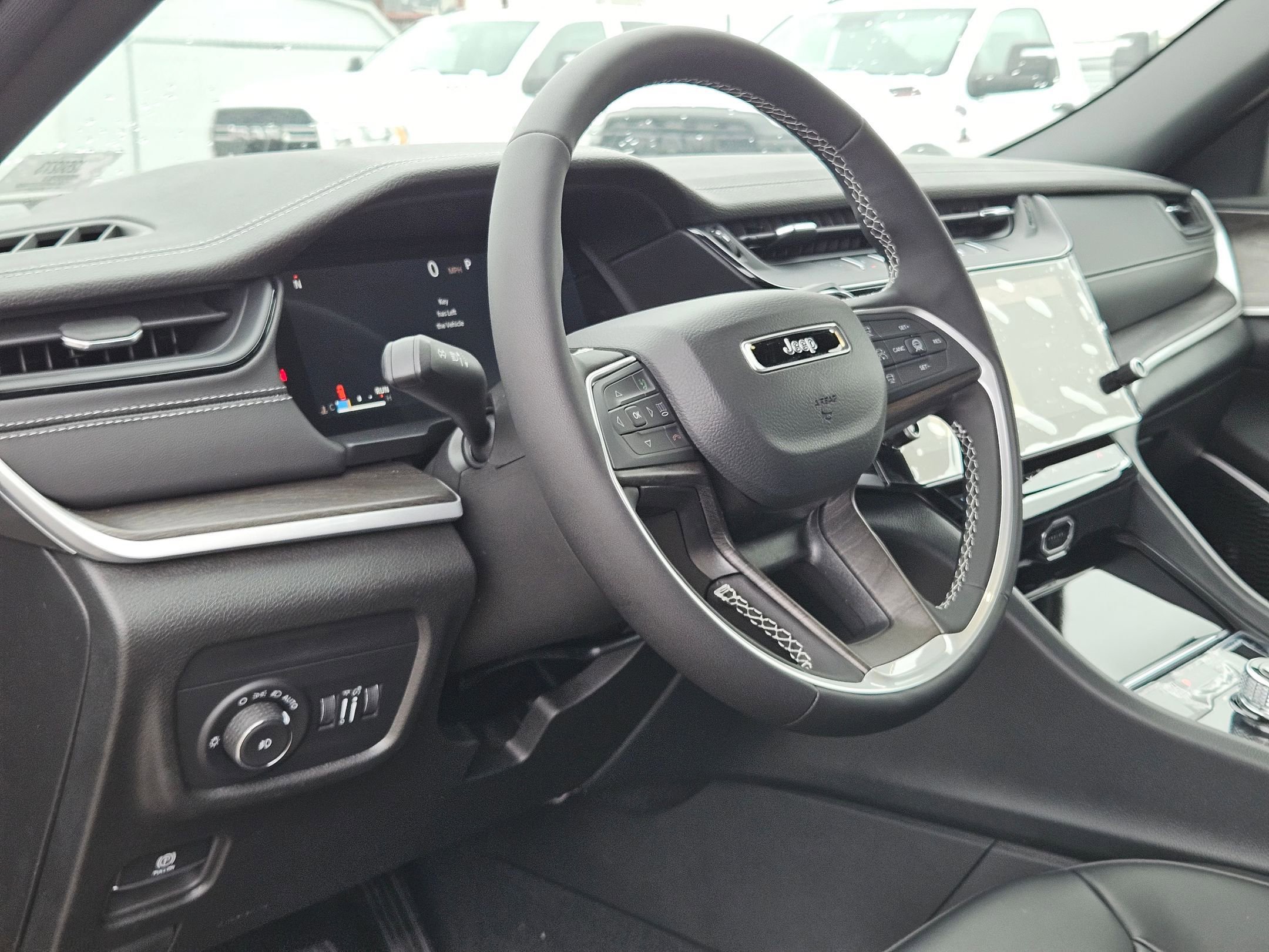 New 2026 Jeep Grand Cherokee Limited image 10