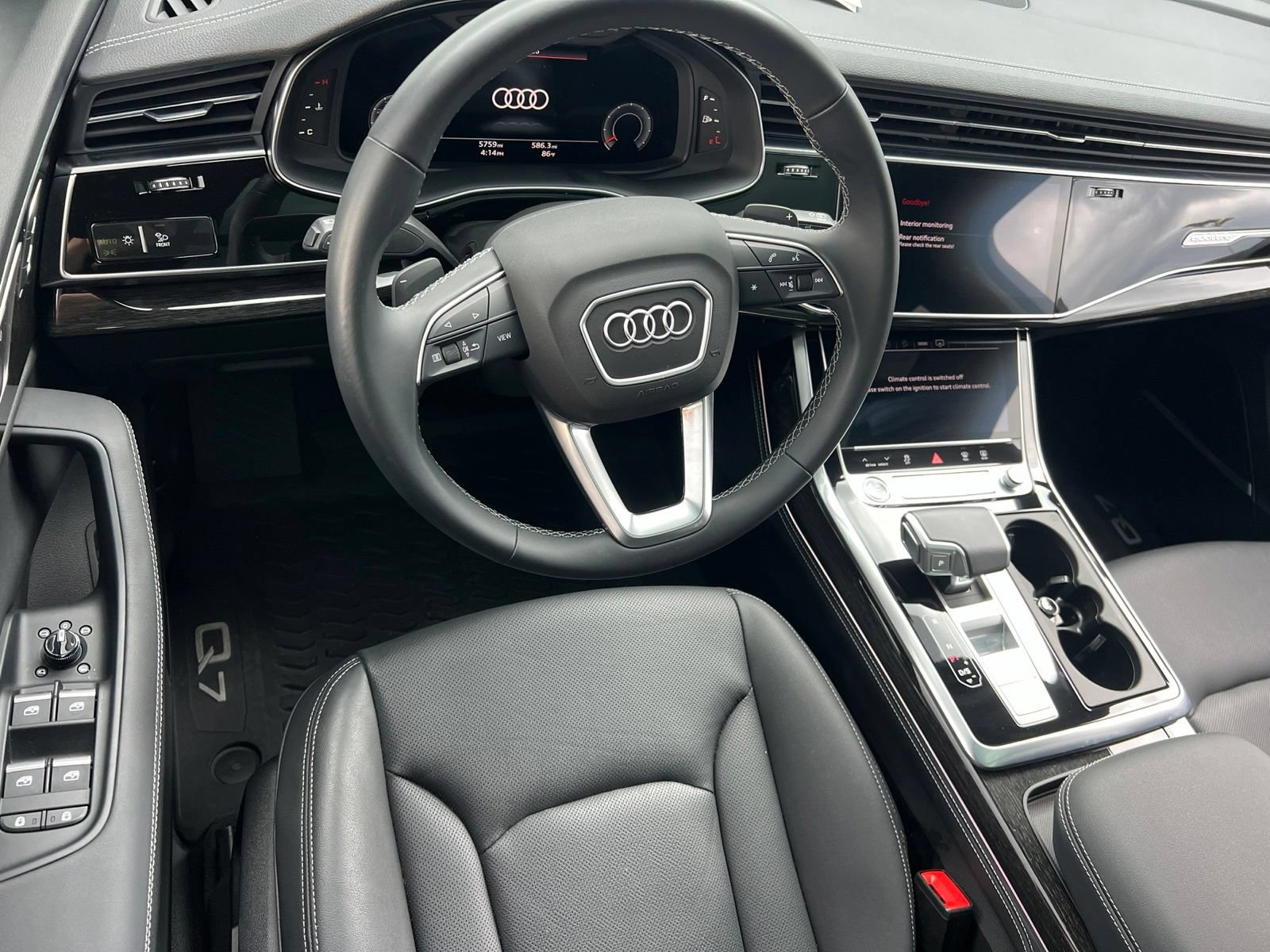 Used 2026 Audi Q7 3.0T Premium Plus w/ Premium Plus Package AWD/4WD image 41