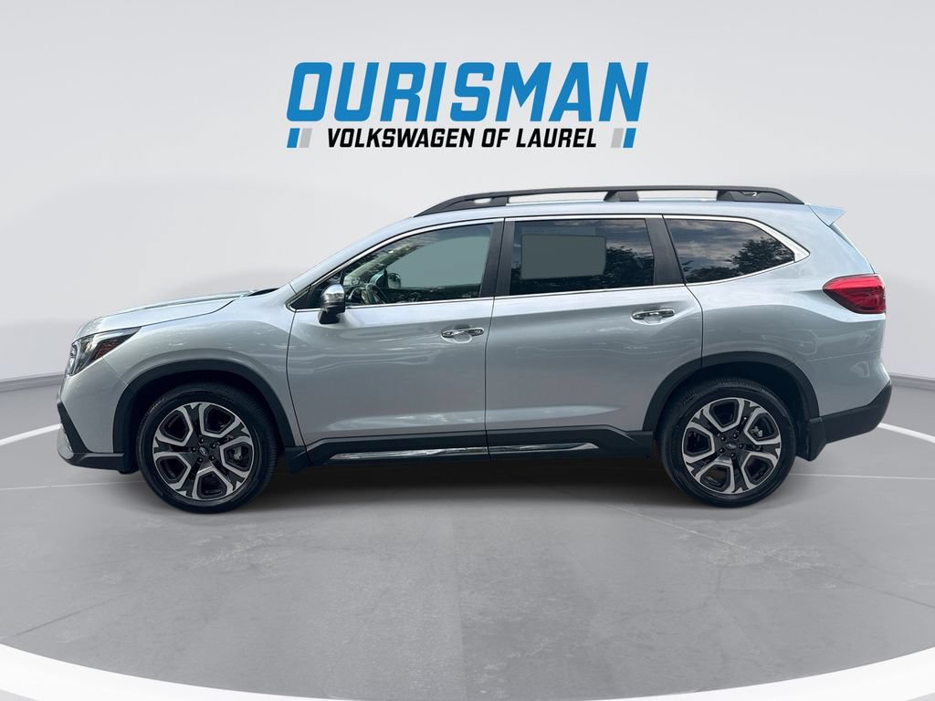 Used 2023 Subaru Ascent Touring AWD/4WD image 5