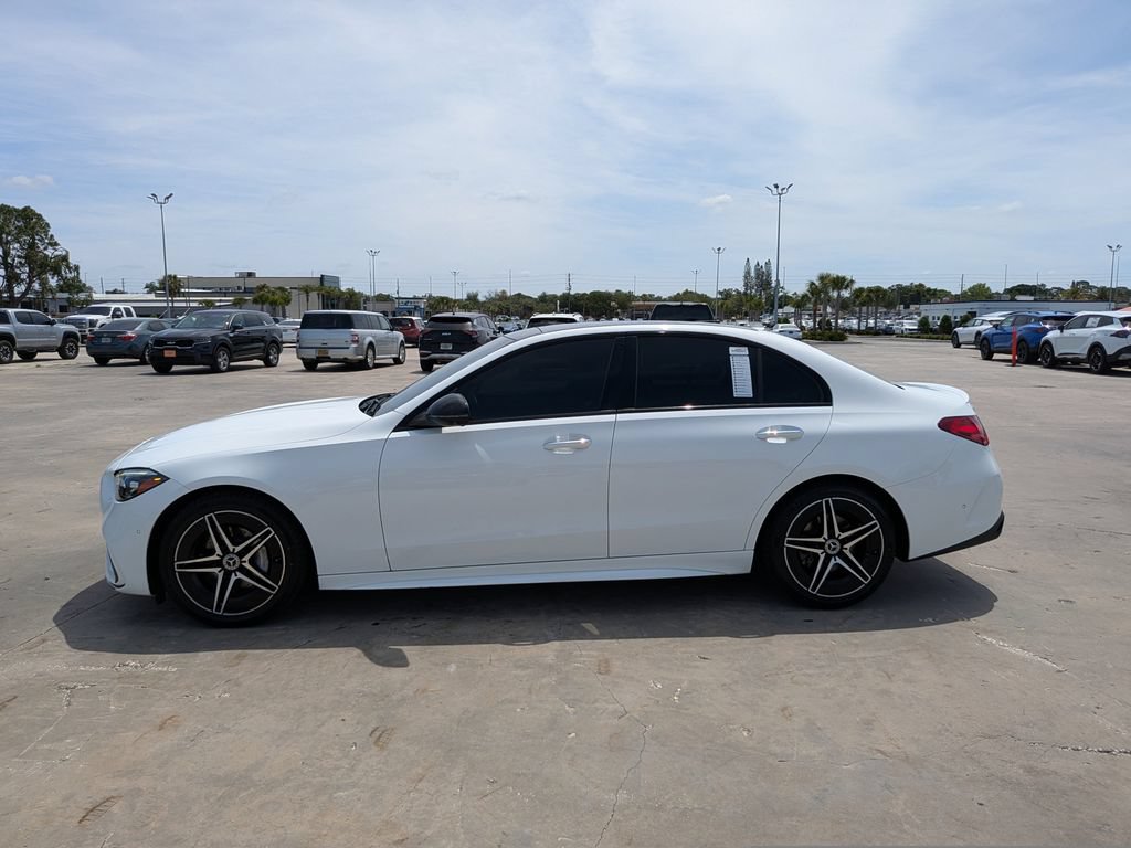 Used 2023 Mercedes-Benz C 300 Sedan image 5