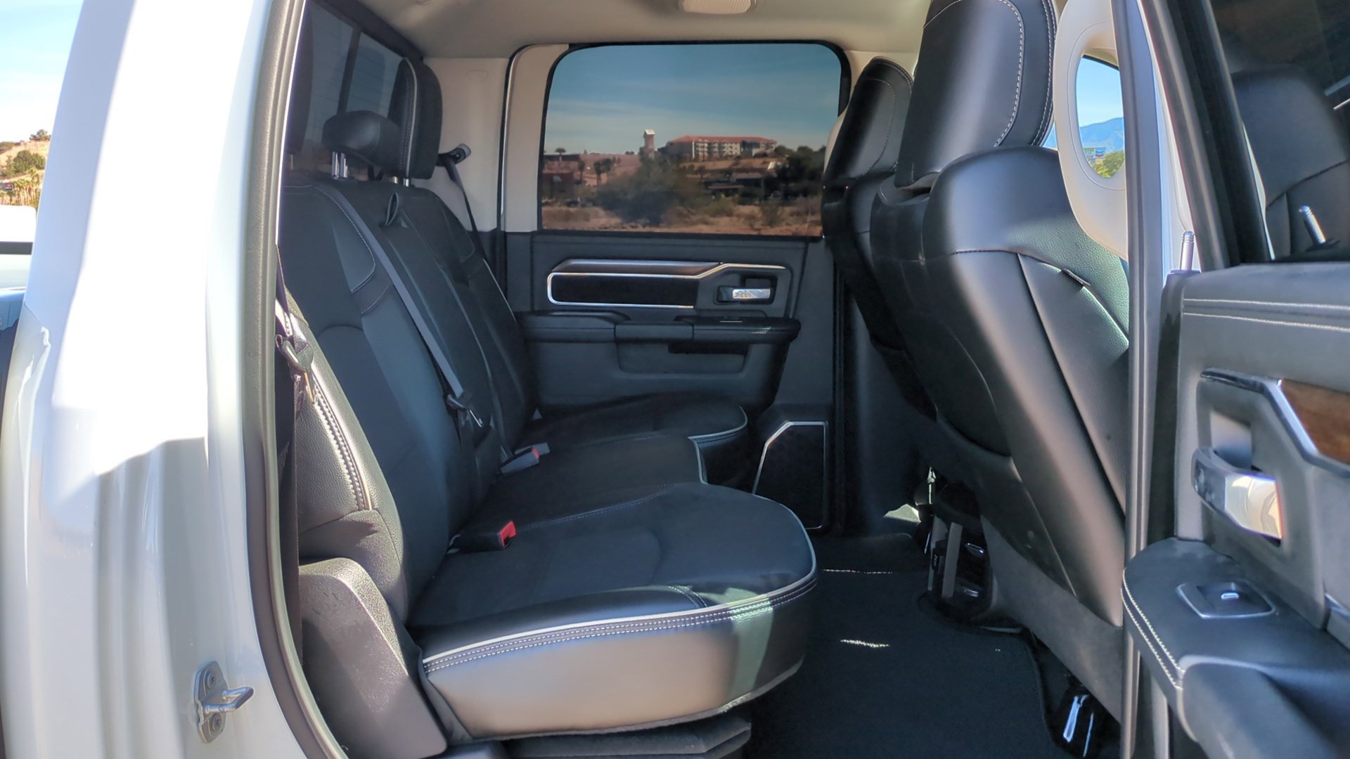 Used 2024 RAM 2500 Laramie w/ Safety Group image 29