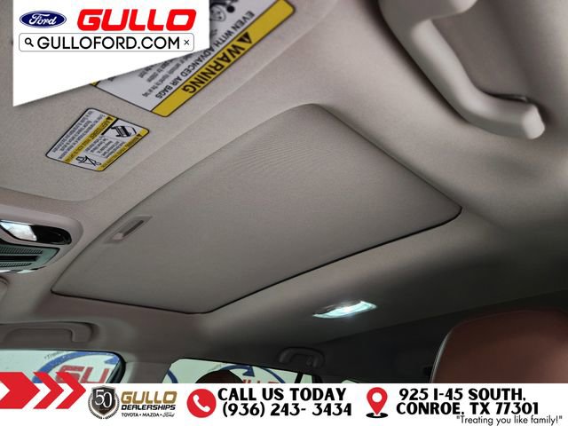 Used 2022 Subaru Outback Touring w/ Popular Package #2 image 18