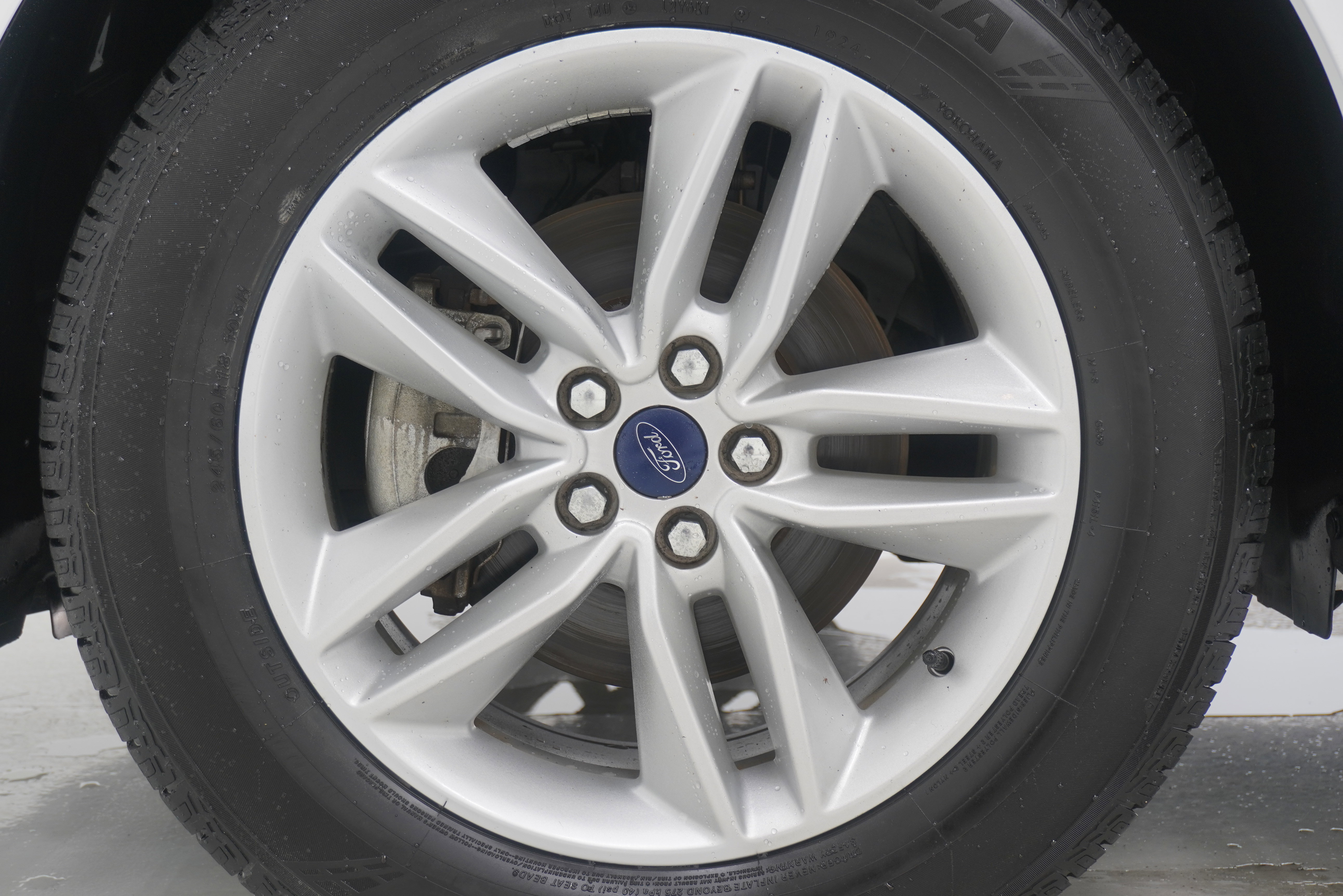 Used 2016 Ford Edge SEL w/ Equipment Group 201A FWD image 27