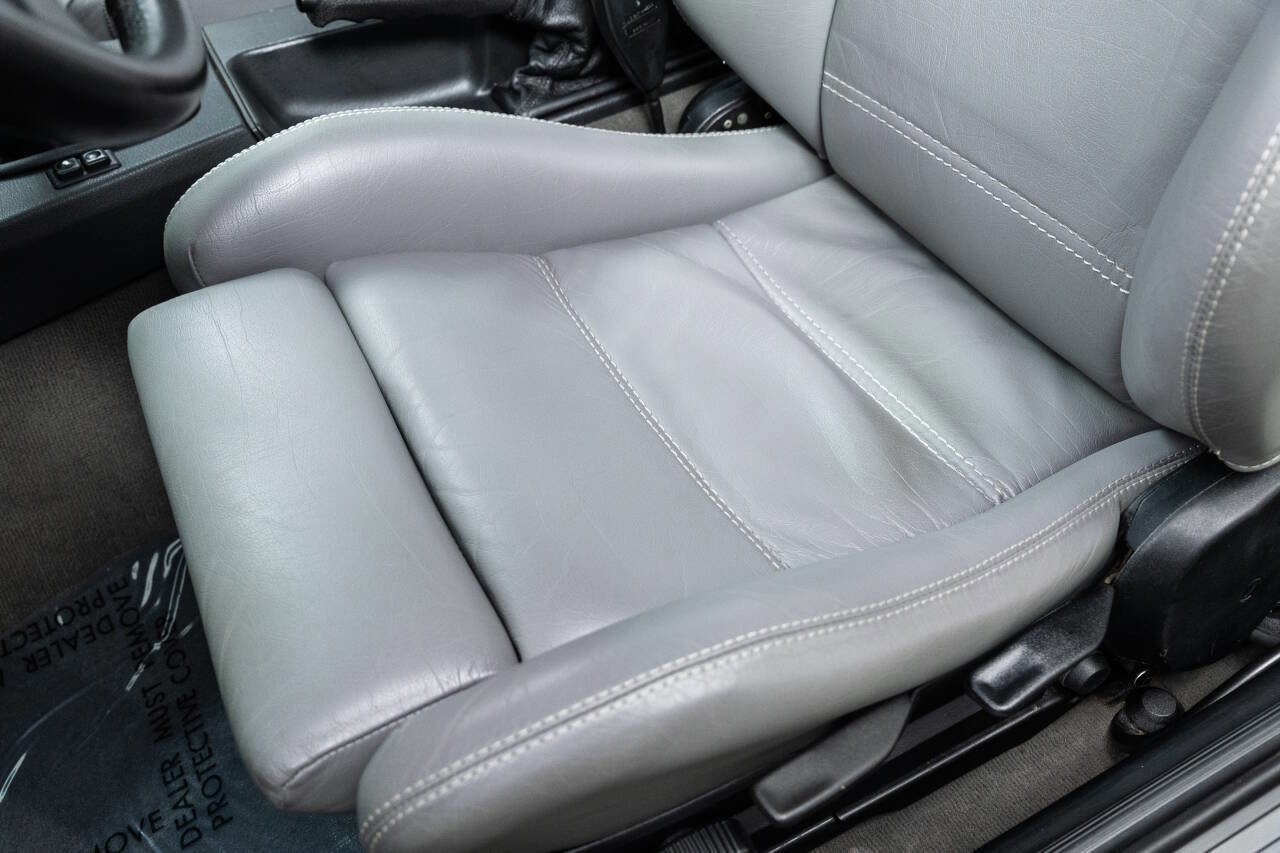 Used 1990 BMW M3 Coupe image 55