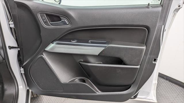 Used 2022 Chevrolet Colorado LT w/ Fleet Safety Package image 17