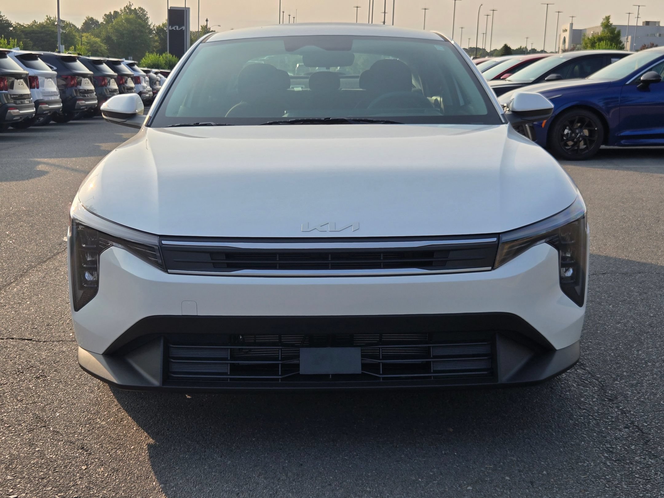 New 2026 Kia K4 FWD image 2
