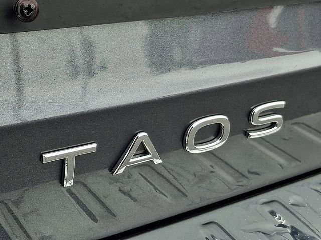 Used 2022 Volkswagen Taos SEL w/ Panoramic Sunroof Package AWD/4WD image 30
