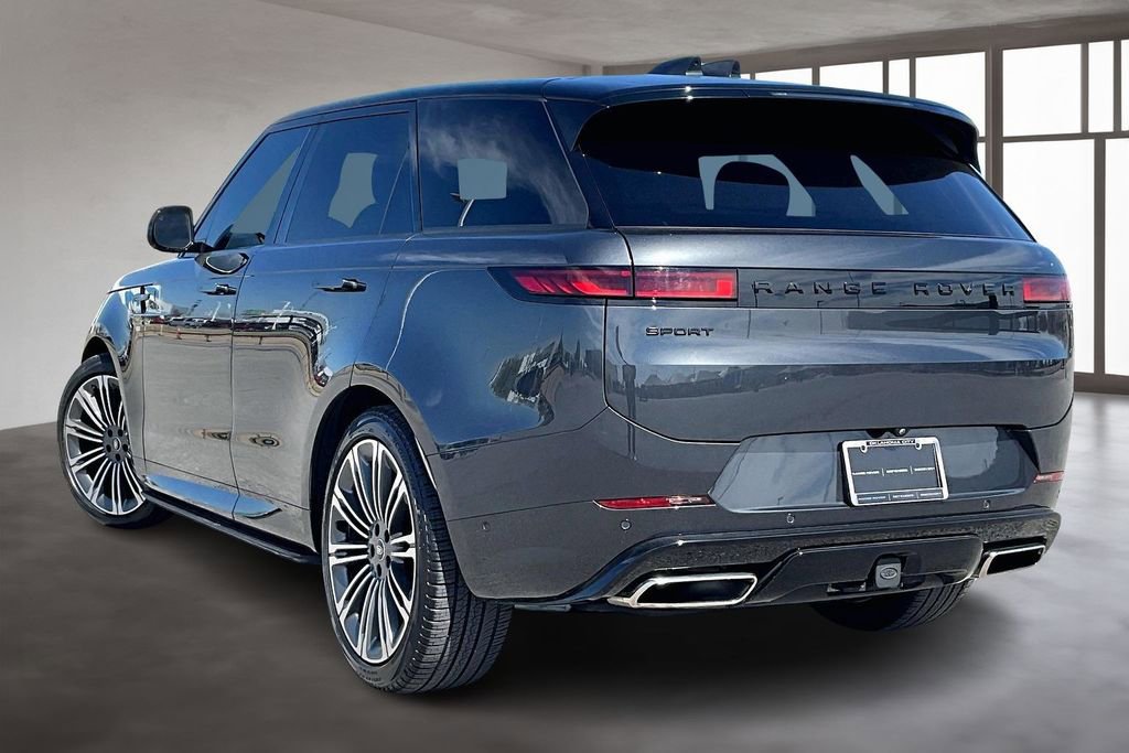 Used 2024 Land Rover Range Rover Sport Dynamic SE image 12