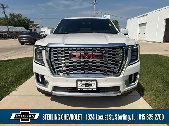 Used 2022 GMC Yukon Denali w/ Max Trailering Package AWD/4WD image 8