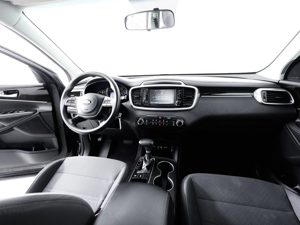 Used 2020 Kia Sorento LX AWD/4WD image 18