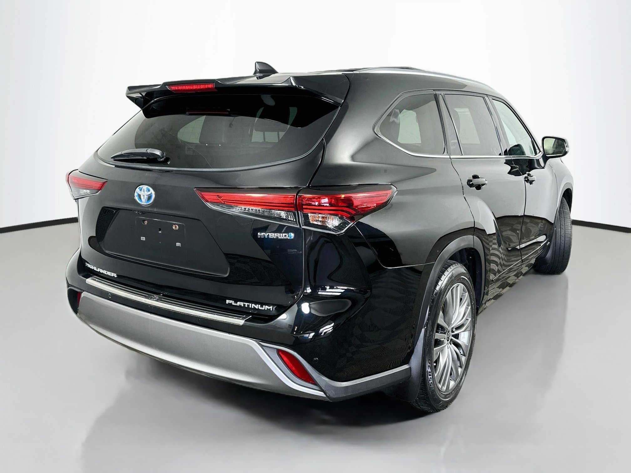 Used 2022 Toyota Highlander Platinum AWD/4WD image 7