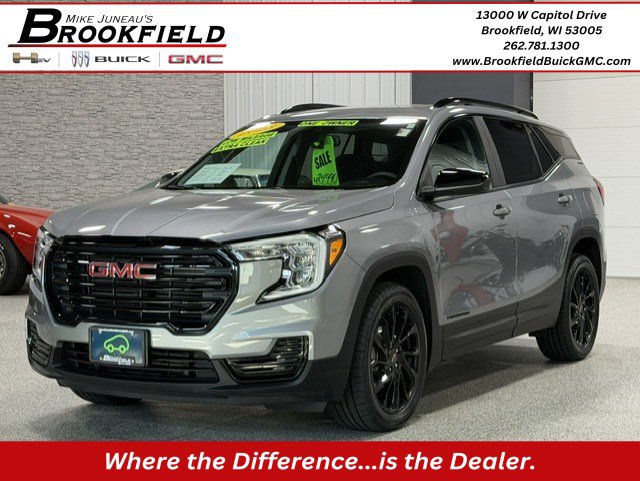 Certified 2023 GMC Terrain SLE w/ Driver Convenience Package FWD image 1