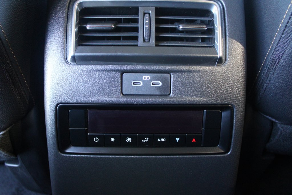 Used 2024 MAZDA CX-90 3.3 Turbo w/ Premium Package AWD/4WD image 15