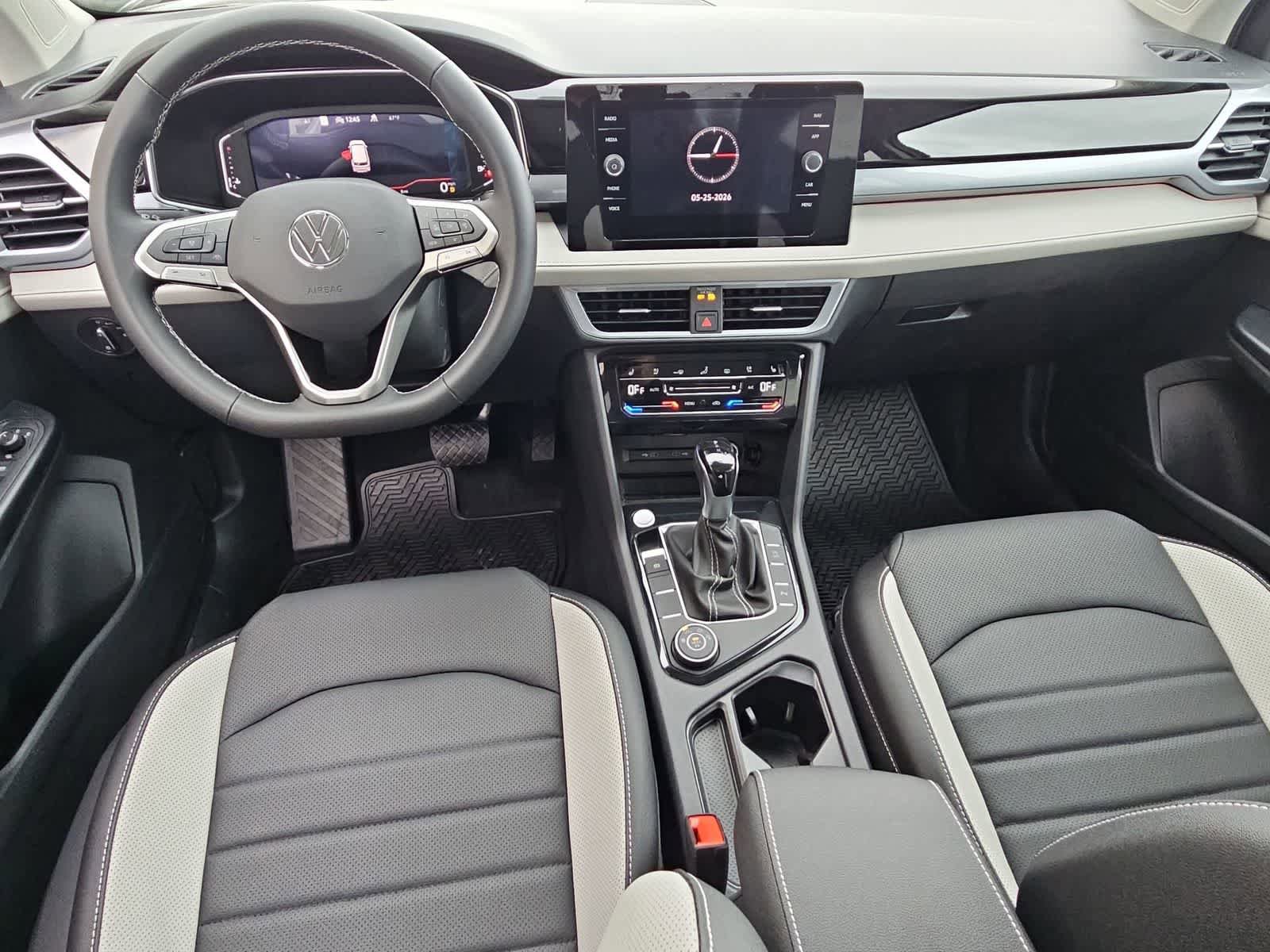 New 2026 Volkswagen Taos SEL AWD/4WD image 15
