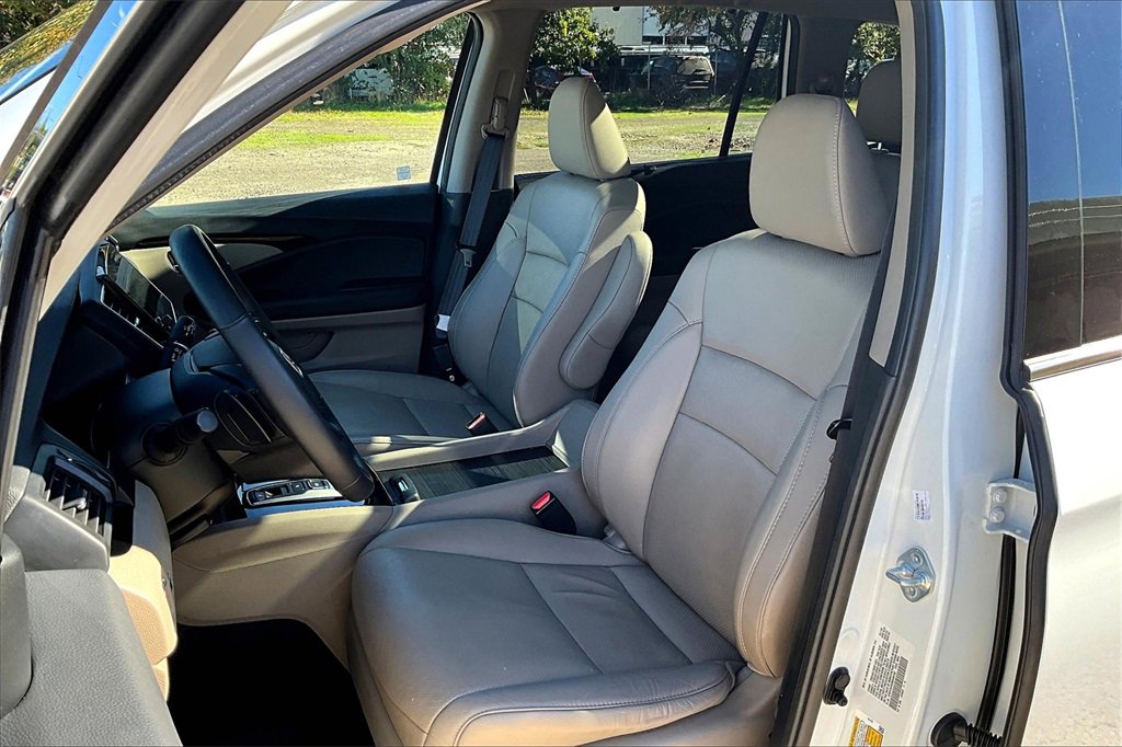 Used 2021 Honda Pilot Elite image 8
