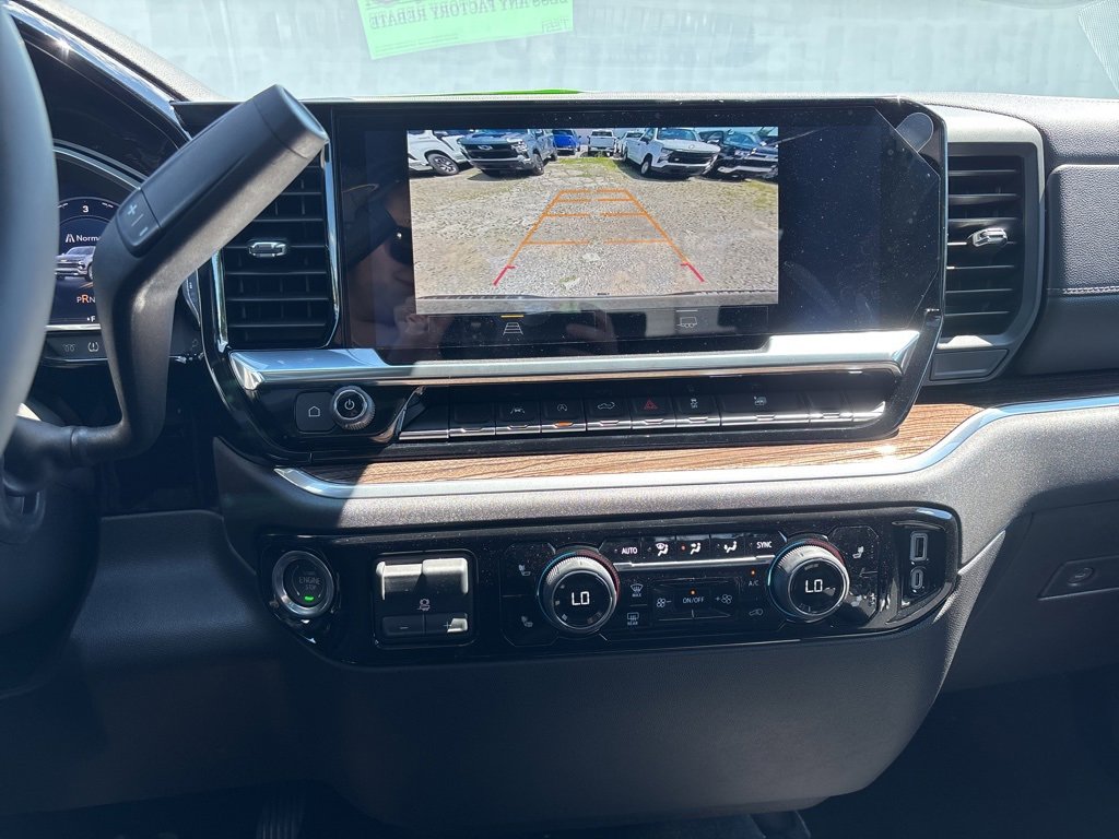 New 2026 Chevrolet Silverado 1500 LT image 17