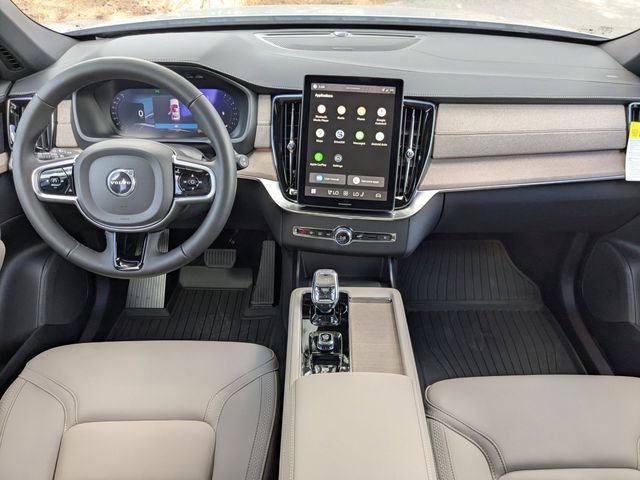 New 2026 Volvo XC90 B6 Plus w/ Protection Package Premier image 16