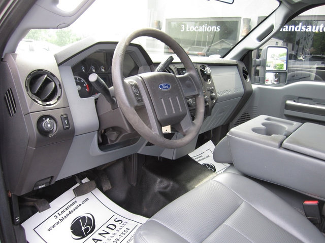 Used 2014 Ford F250 XL w/ XL Value Package AWD/4WD image 6