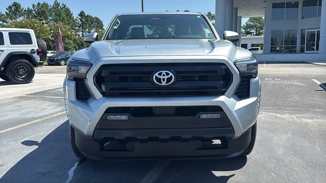 Used 2025 Toyota Tacoma SR5 w/ SR5 Upgrade Package RWD image 2