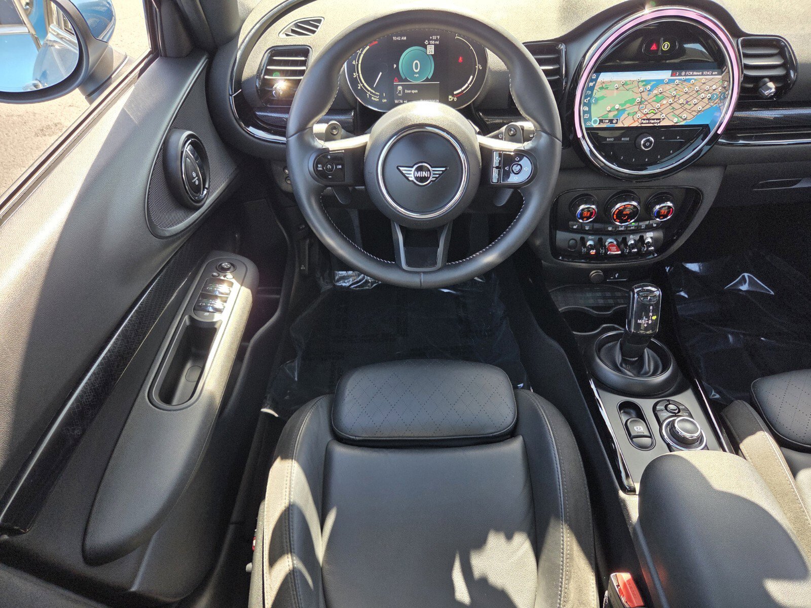 Used 2022 MINI Cooper Clubman S w/ Premium Package image 12