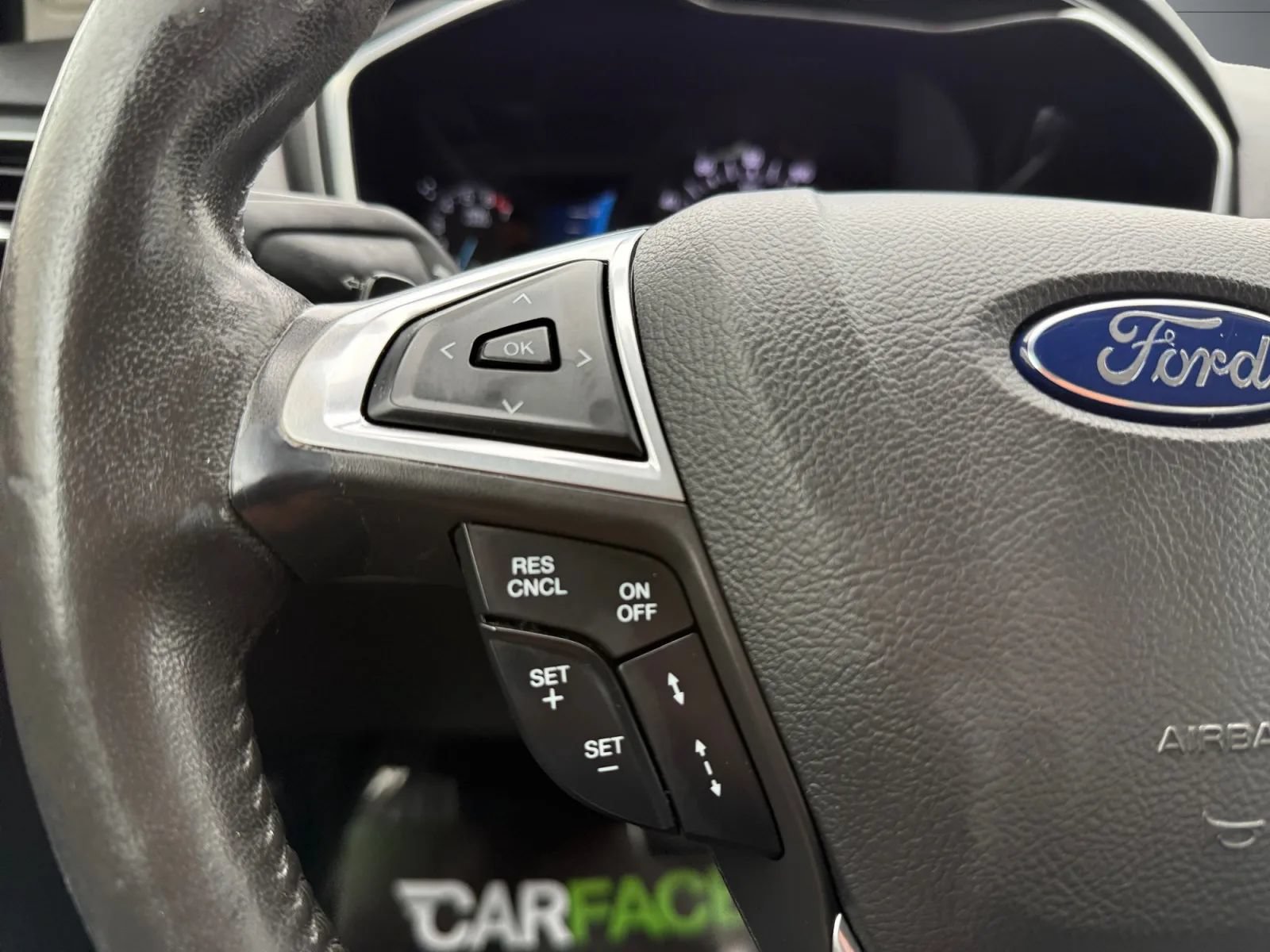 Used 2016 Ford Fusion Titanium AWD/4WD image 27