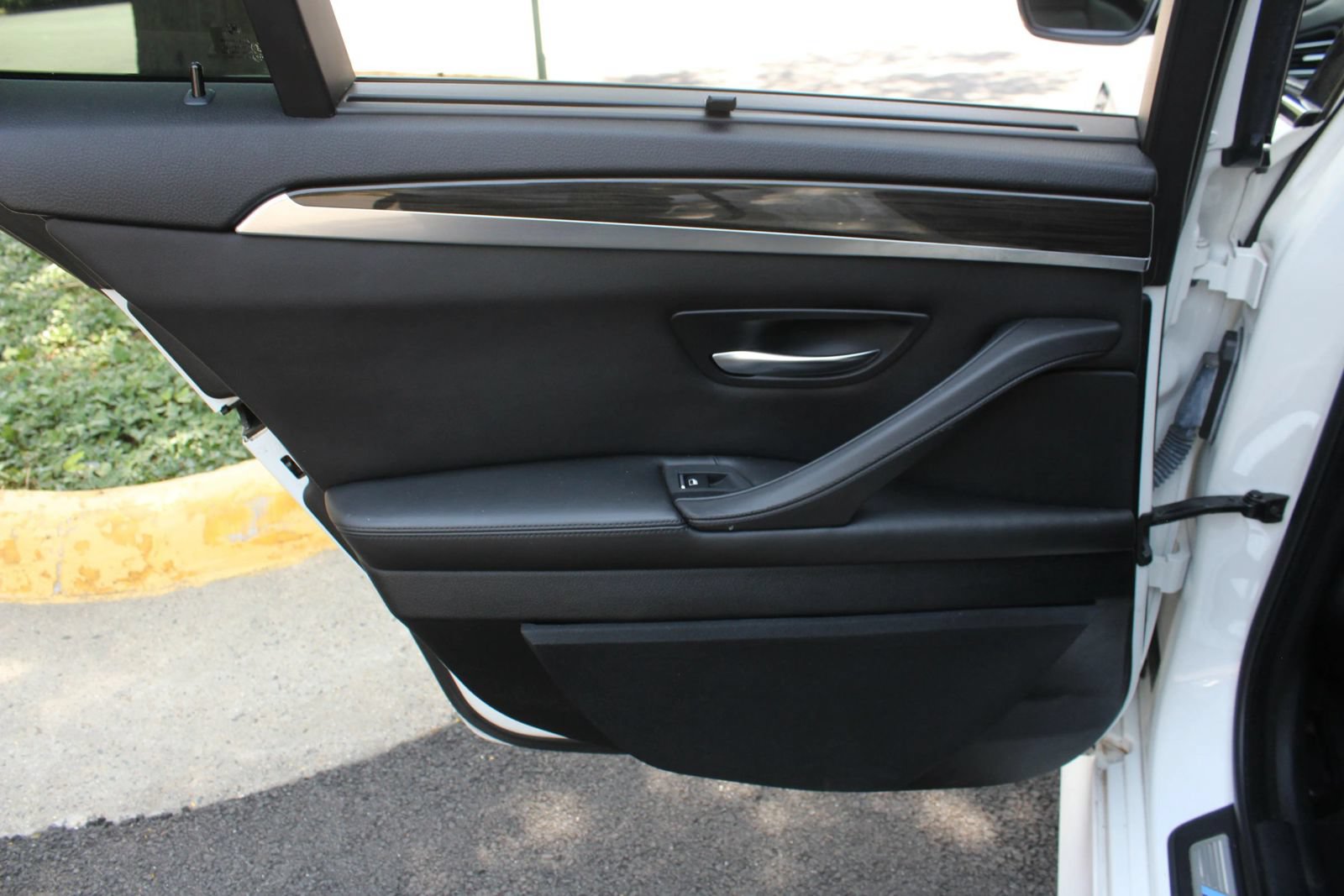Used 2013 BMW M5 RWD image 20