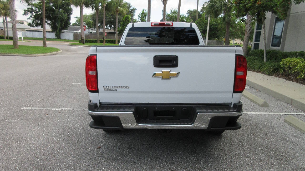 Used 2019 Chevrolet Colorado W/T w/ WT Convenience Package RWD image 4
