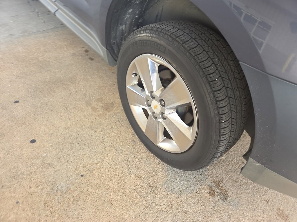 Used 2013 Chevrolet Equinox LT w/ All Star Package image 12