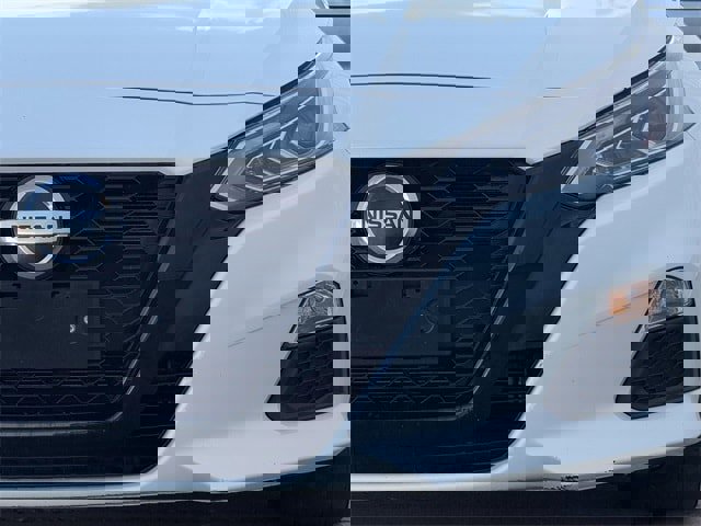 Used 2022 Nissan Altima 2.5 SR image 9