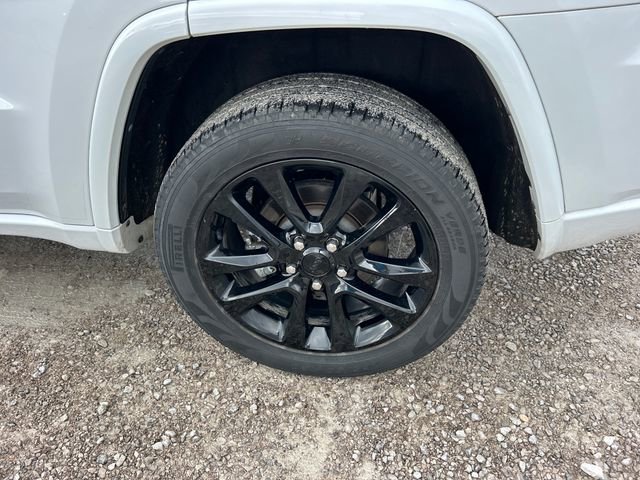 Used 2022 Jeep Grand Cherokee Laredo X image 49