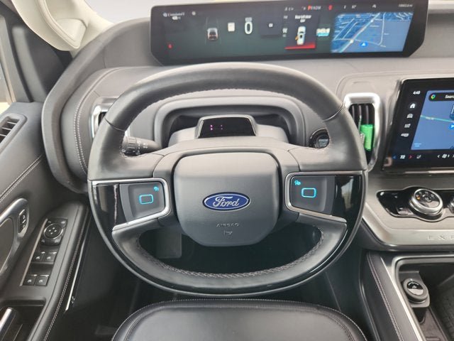 Used 2025 Ford Expedition Max Platinum image 12