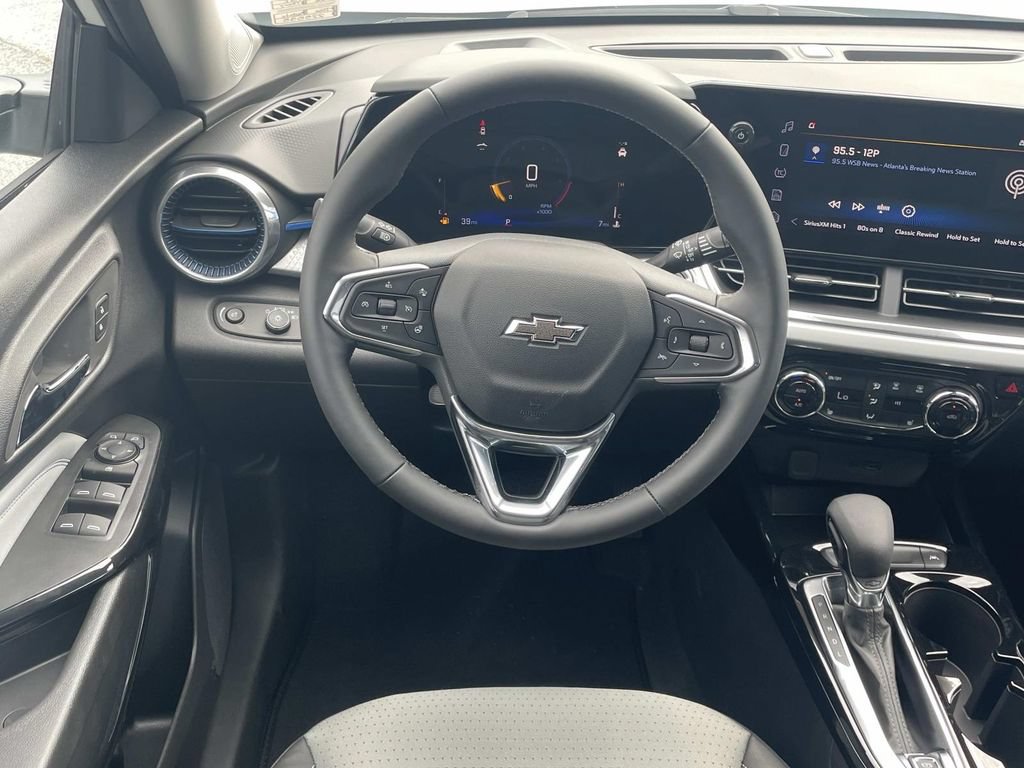 New 2026 Chevrolet Trax LT w/ Driver Confidence Package FWD image 12