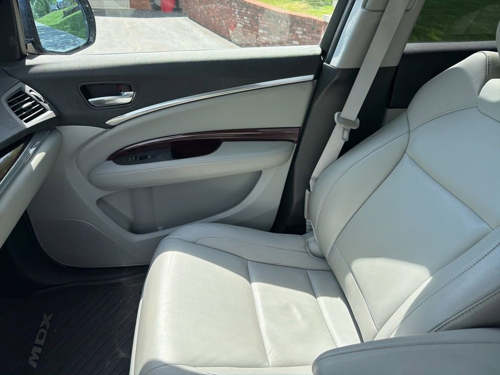 Used 2016 Acura MDX SH-AWD w/ Technology Package image 17