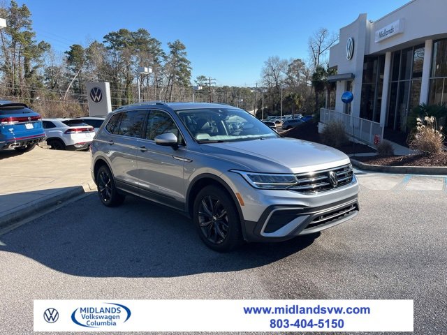 Used 2024 Volkswagen Tiguan SE