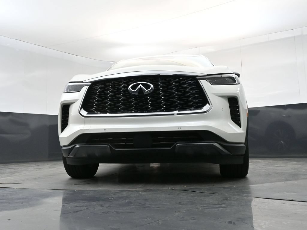 Used 2025 INFINITI QX60 Sensory w/ Vision Package AWD/4WD image 19