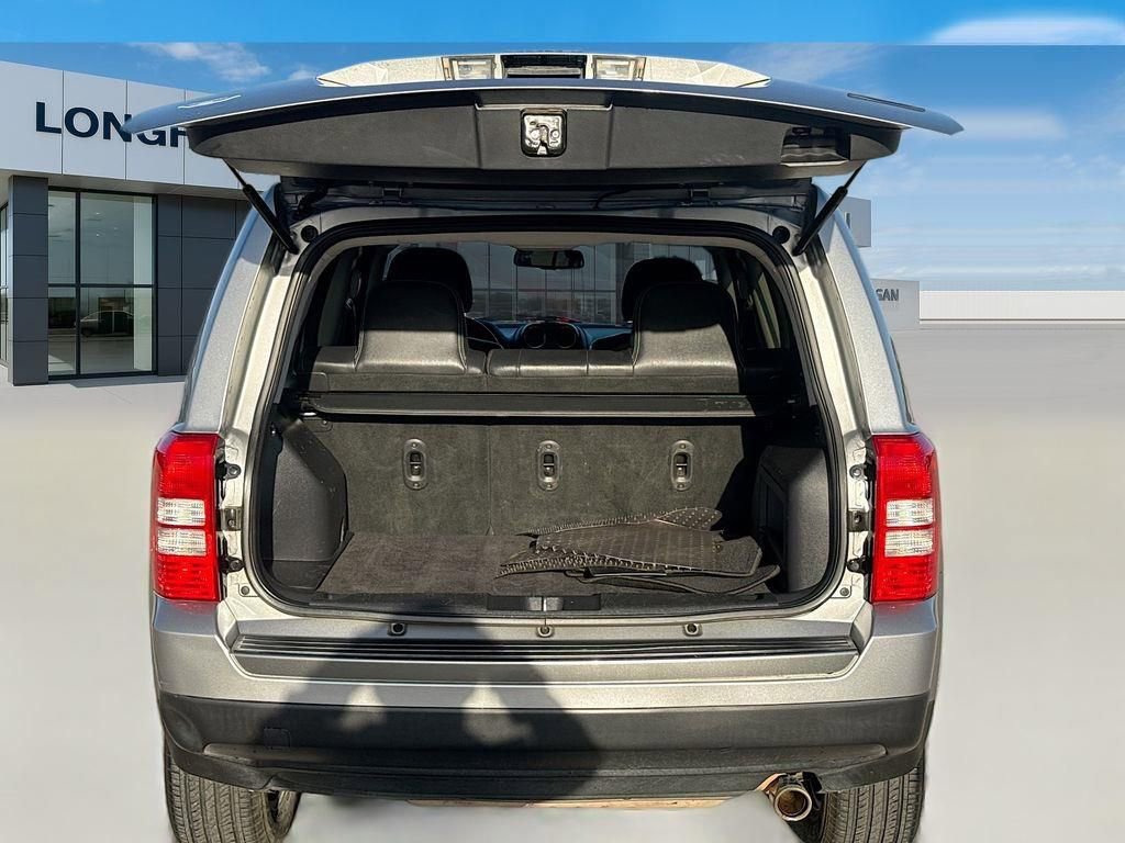 Used 2017 Jeep Patriot Sport w/ Power Value Group image 23