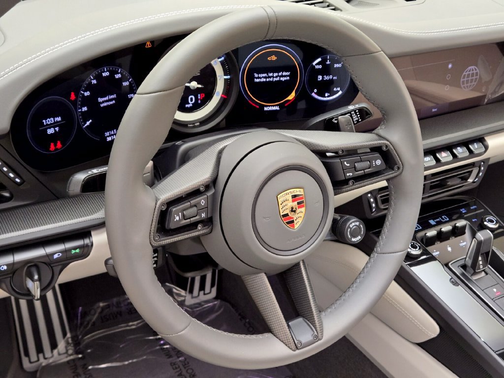 Used 2024 Porsche 911 Targa 4 GTS AWD/4WD image 31