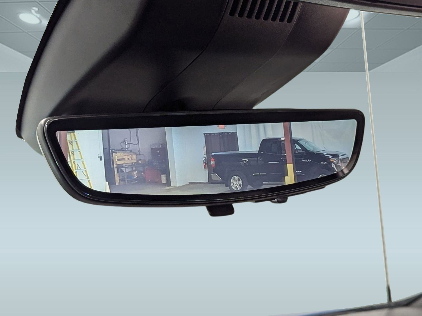 Used 2023 Chevrolet Silverado 1500 ZR2 w/ Technology Package image 16