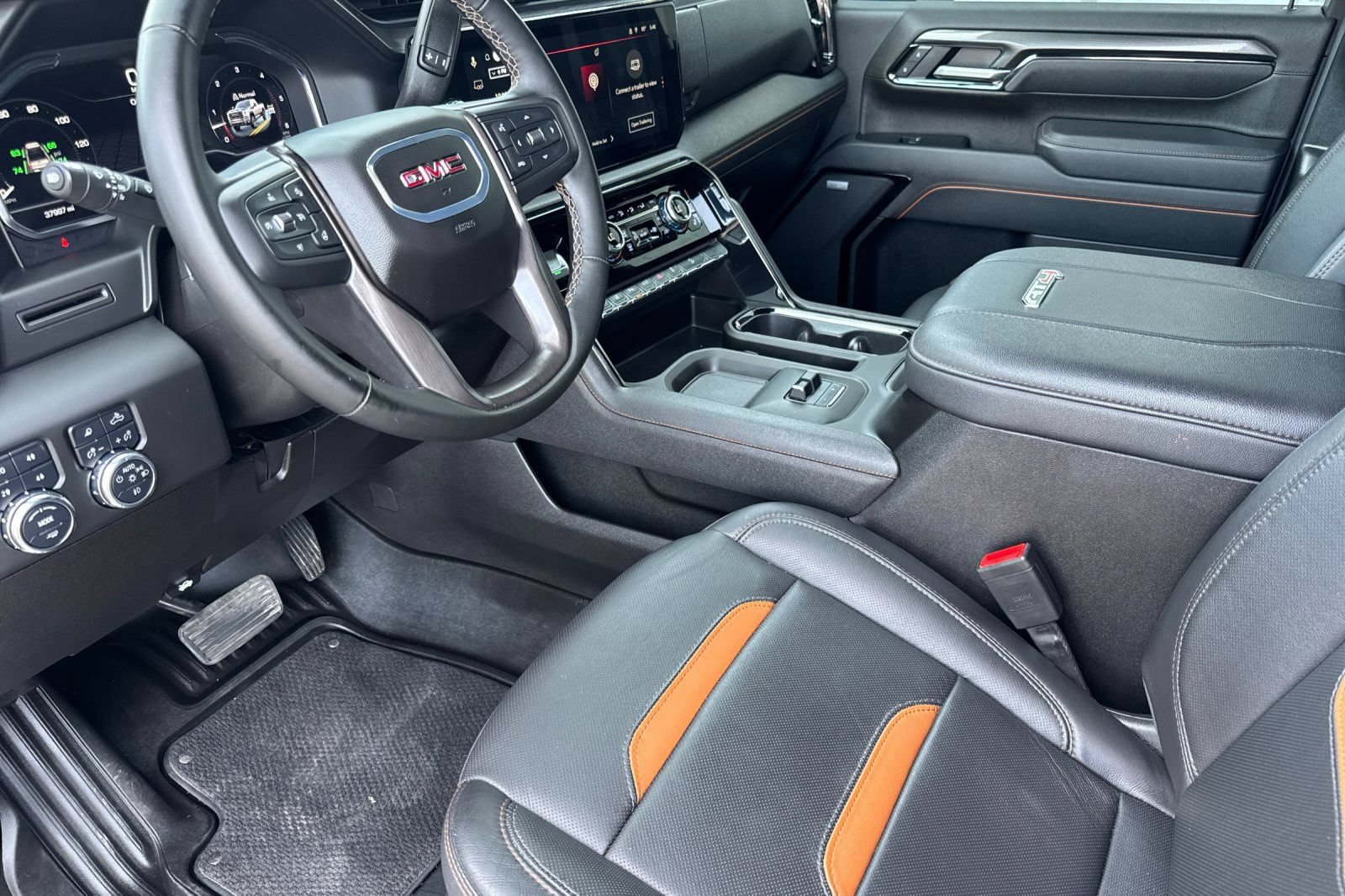 Used 2025 GMC Sierra 2500 AT4 AWD/4WD image 12
