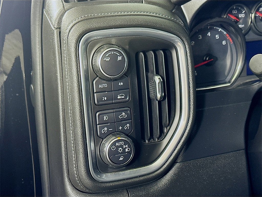 Used 2019 Chevrolet Silverado 1500 LTZ w/ LTZ Plus Package image 21